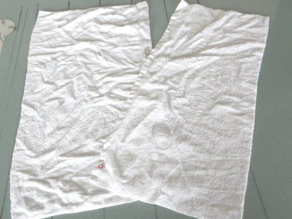 画像1: 白バスタオルカット・ほこり取り加工済み　1ｋ/380円　10ｋ×2　20ｋ販売 (1)